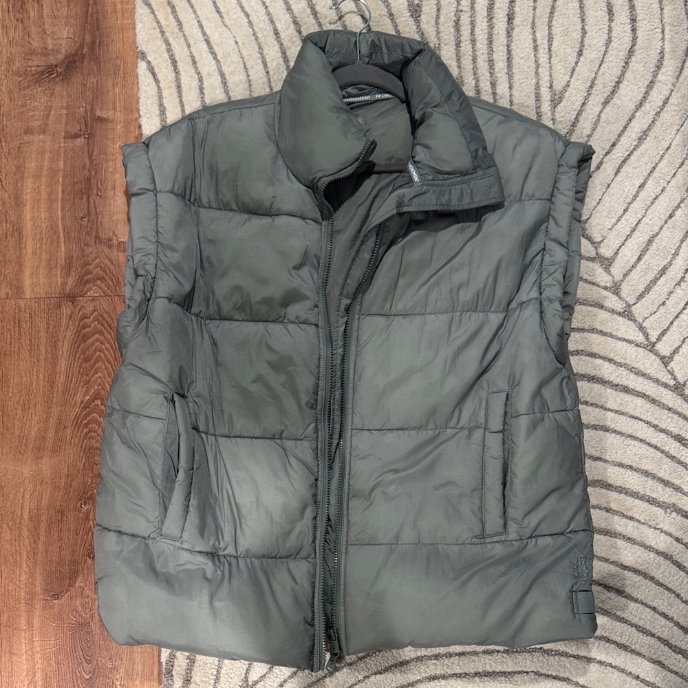 NWOT free people puffer vest